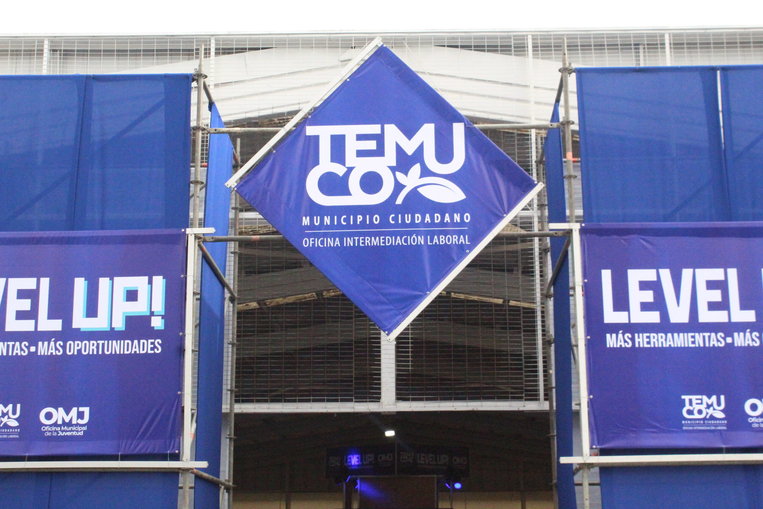 Alumnos de programación asisten a Level UP Temuco