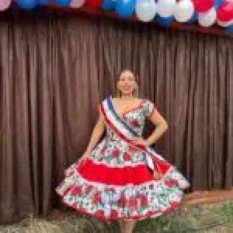 Educadora Diferencial del Colegio Las Américas se corona campeona nacional de cueca
