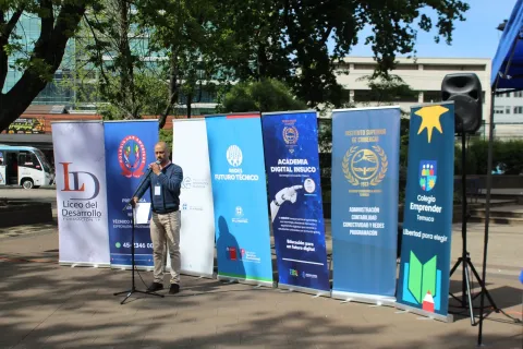 Colegio Las Américas Brilla con Tecnología y Programación en la Expo TP de Temuco