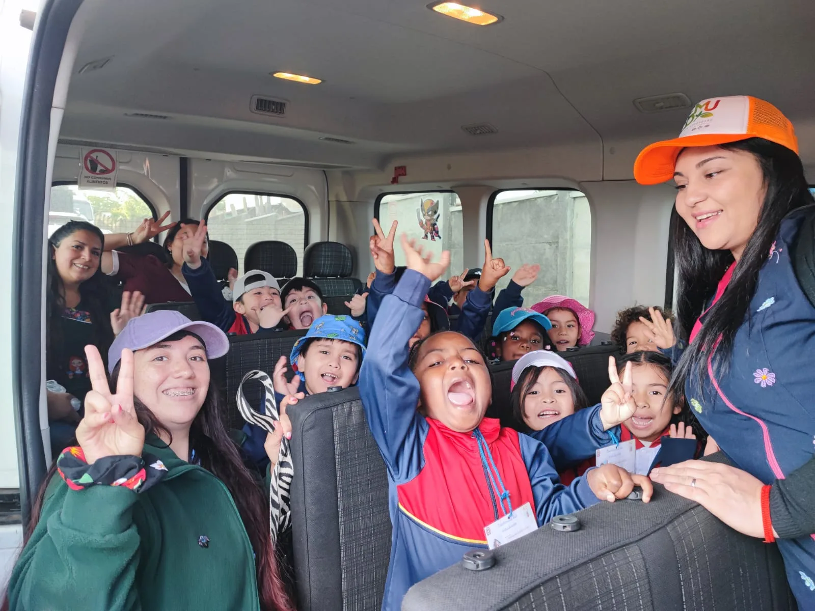 Salida Pedagógica a Granja Llama del Sur: Pre-Kínder del Colegio Las Américas de Temuco Vive el Aprendizaje Integral de los Seres Vivos