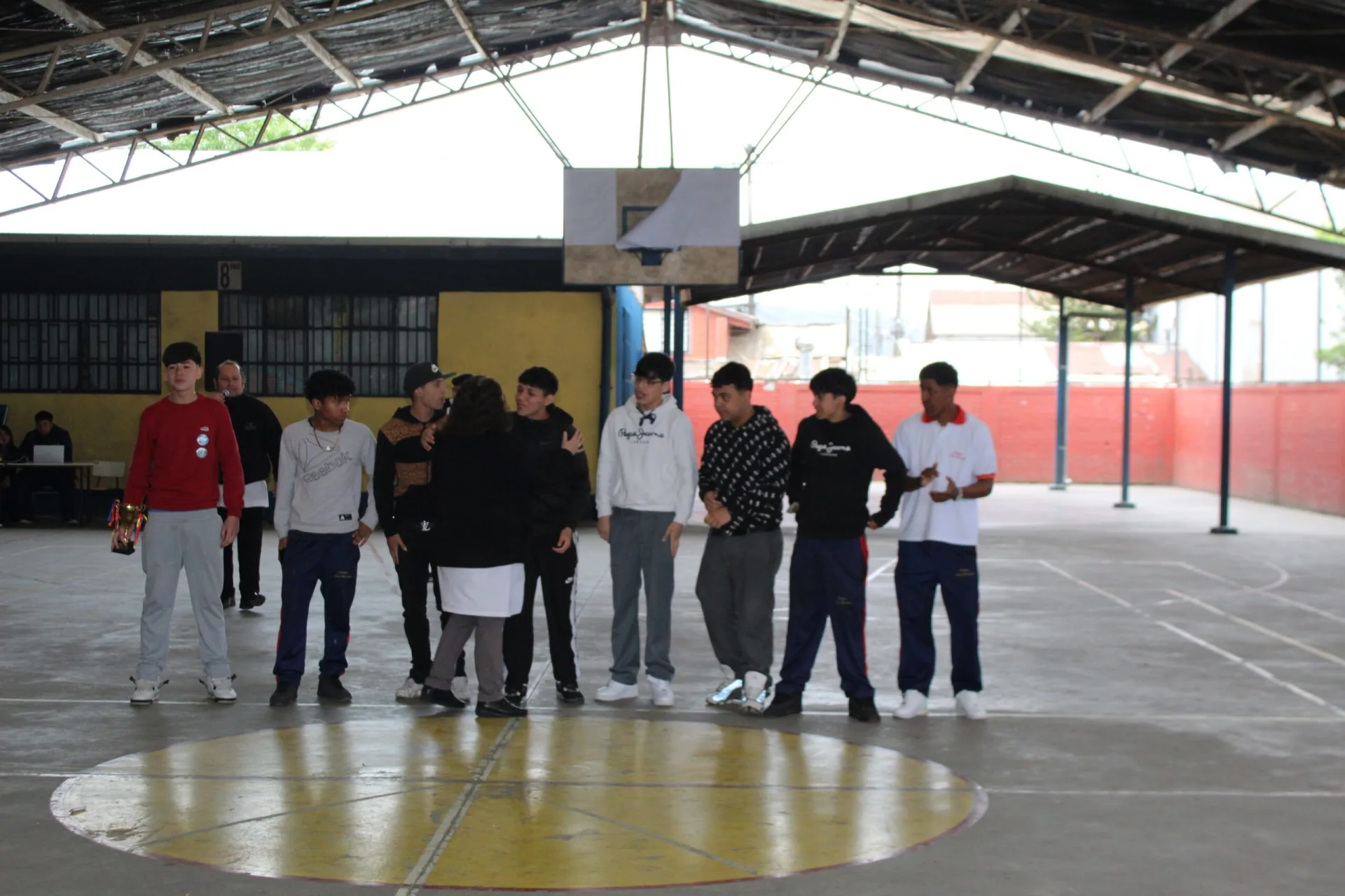 ¡Educación Integral en Fiesta! Colegio Las Américas de Temuco Cierra Talleres Pro-Retención y Celebra Triunfo Deportivo