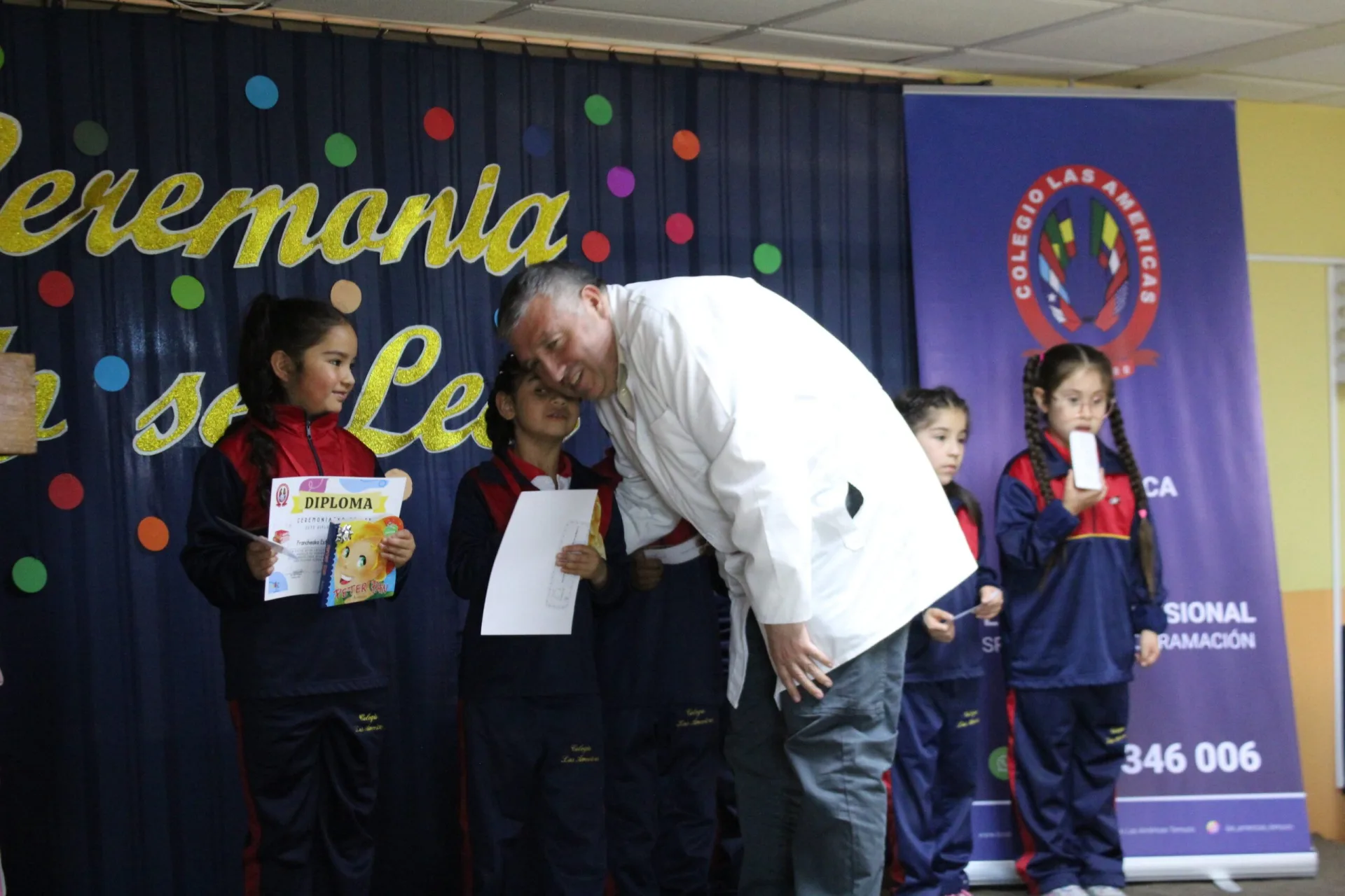 Alumnos de 1° Básico de Colegio Las Américas de Temuco Culminan con Éxito la Etapa "Yo Sé Leer"