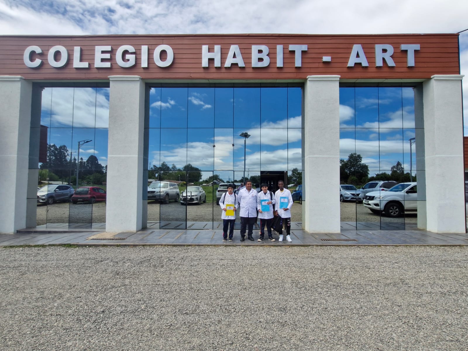 WhatsApp Image 2025-11-17 at 16.27.51