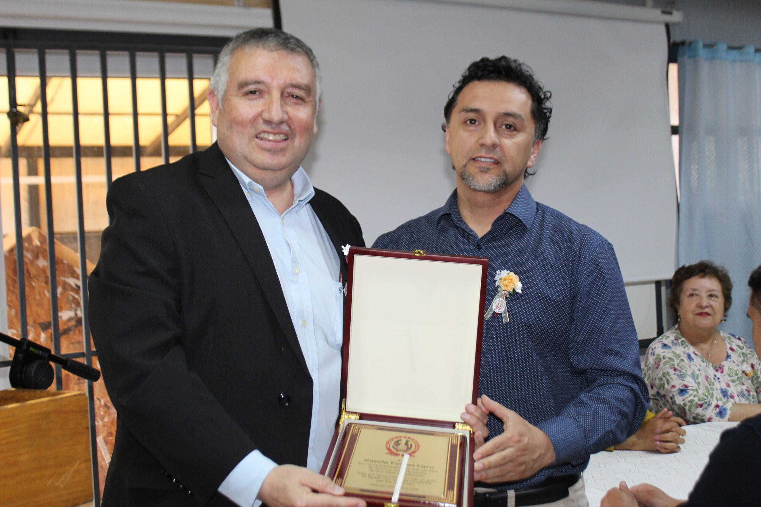 Reconocimiento a la Trayectoria: Celebración de los 46 Años del Colegio Las Américas de Temuco