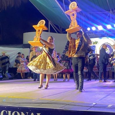 Educadora Diferencial del Colegio Las Américas se corona campeona nacional de cueca