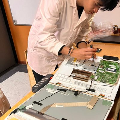 Inicio Exitoso de Prácticas Profesionales: Los Futuros Técnicos en Programación de Nivel Medio del Colegio Las Américas